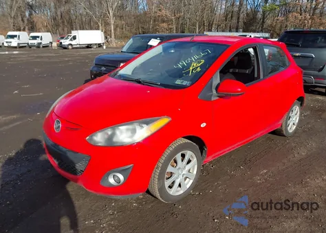 2011 Mazda Mazda2 Touring z USA, uszkodzony, nr VIN JM1DE1HZ1B0103779